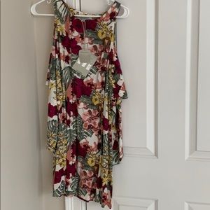 NWT Floral 3 way dress 🌺